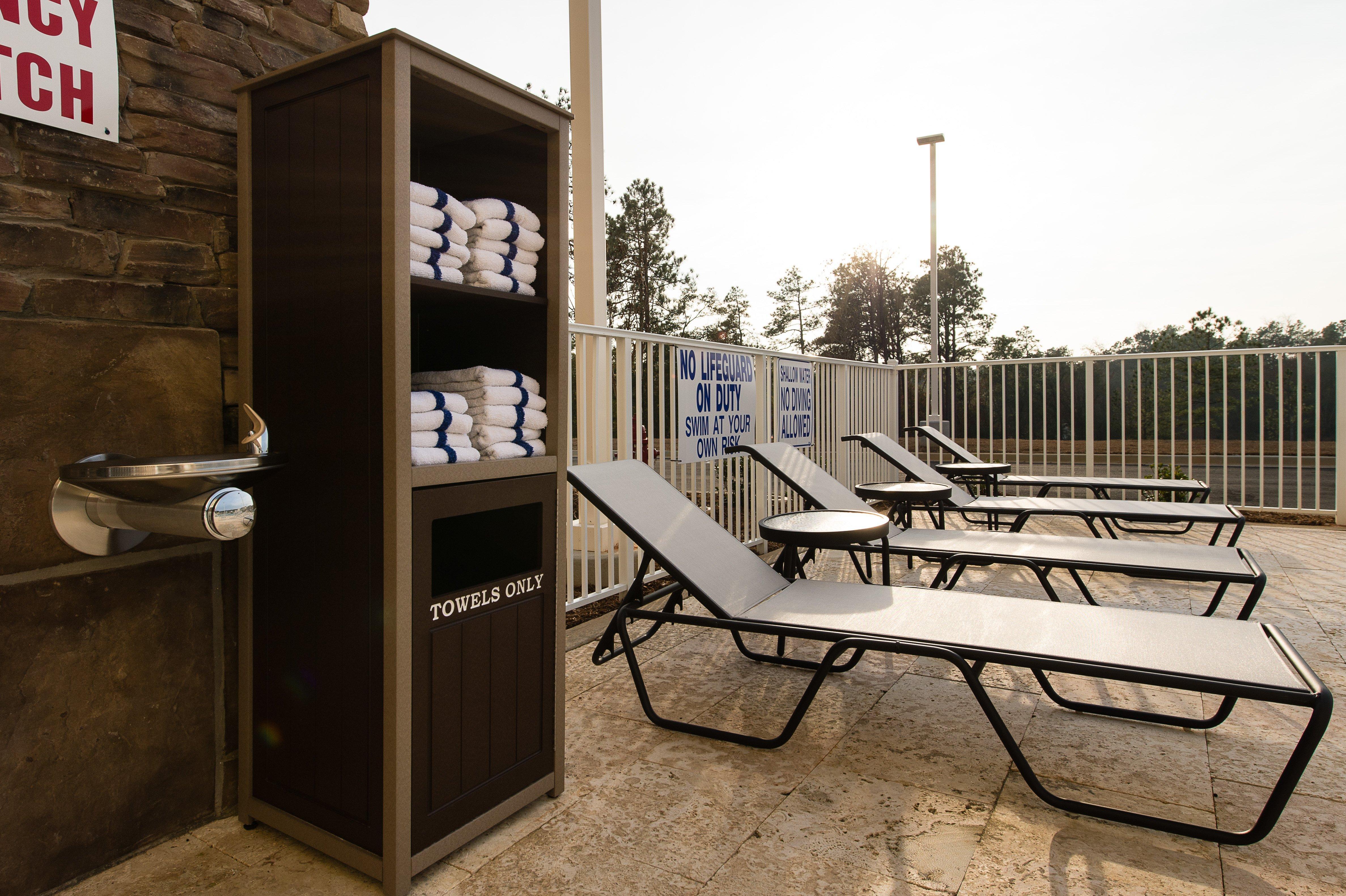 Holiday Inn Express & Suites Aiken By Ihg Esterno foto