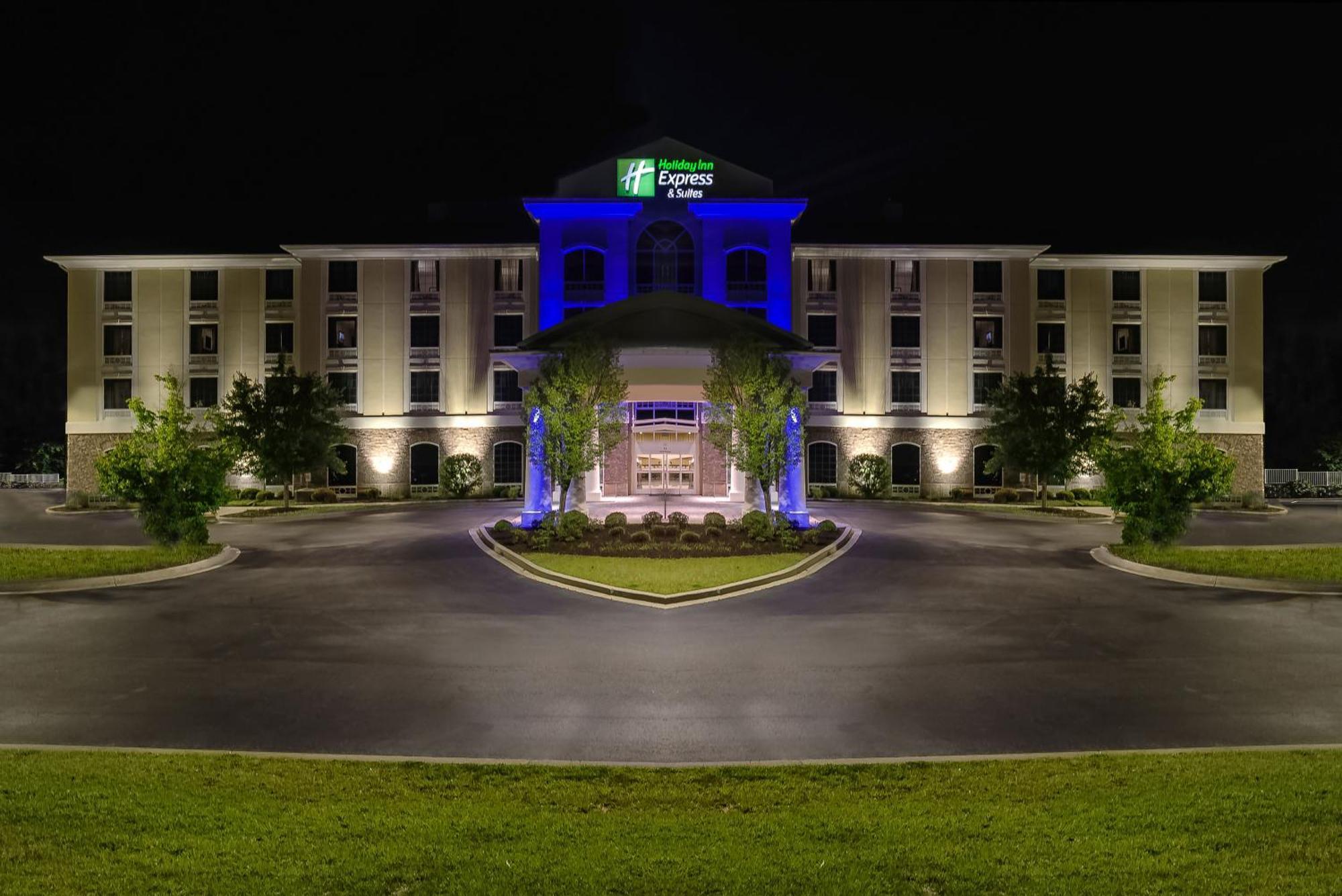 Holiday Inn Express & Suites Aiken By Ihg Esterno foto