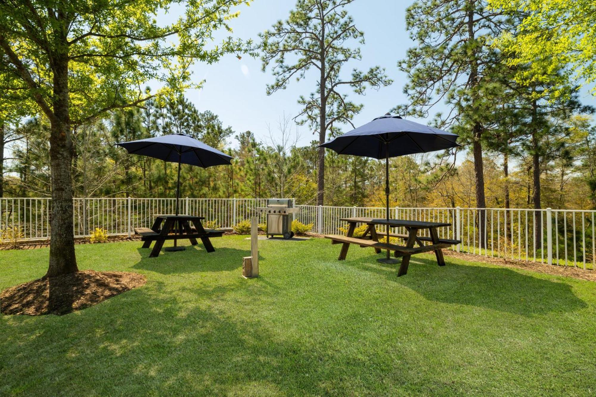 Holiday Inn Express & Suites Aiken By Ihg Esterno foto