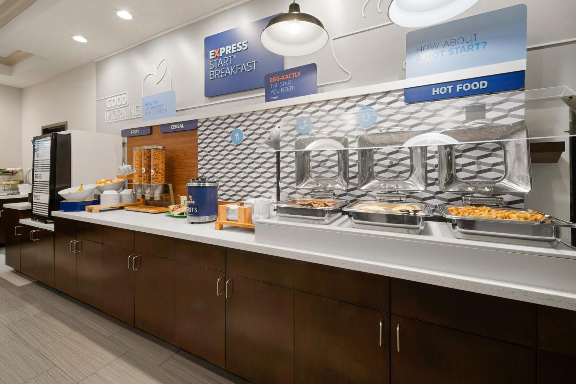 Holiday Inn Express & Suites Aiken By Ihg Esterno foto